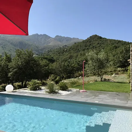 Recente Avec Piscine Proche L'ile Rousse فيلة *