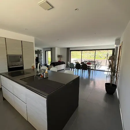 Recente Avec Piscine Proche L'ile Rousse *