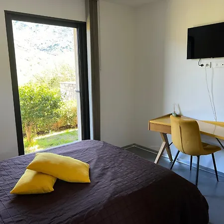 Recente Avec Piscine Proche L'ile Rousse فيلة *