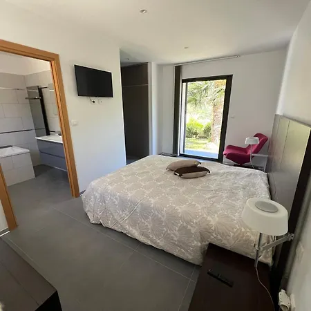 فيلة Recente Avec Piscine Proche L'ile Rousse *