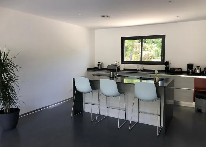 Recente Avec Piscine Proche L'ile Rousse * Ville-di-Paraso