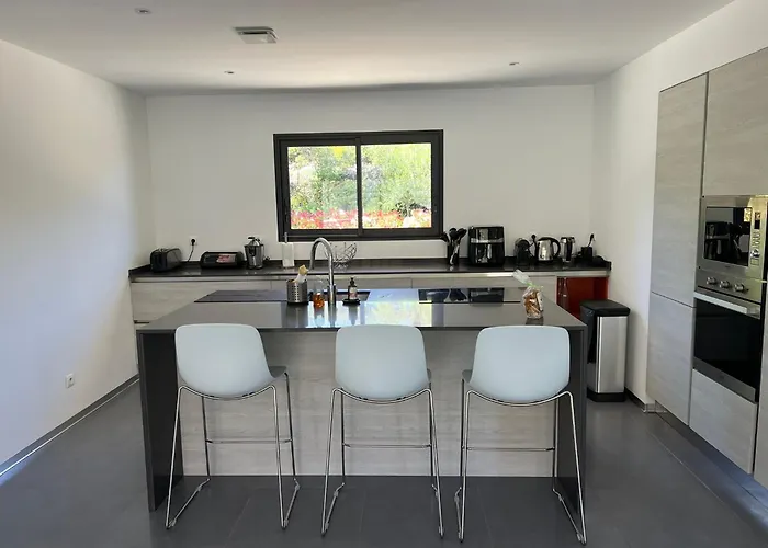 Recente Avec Piscine Proche L'ile Rousse Villa *