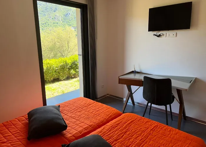 Recente Avec Piscine Proche L'ile Rousse Villa Ville-di-Paraso