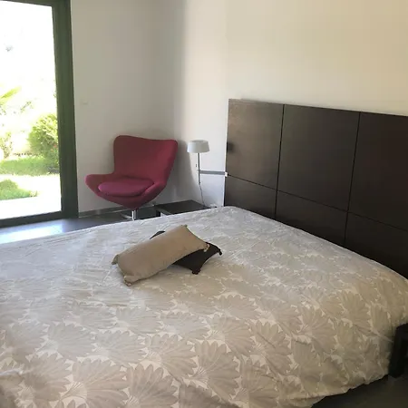 וילה Recente Avec Piscine Proche L'ile Rousse Ville-di-Paraso