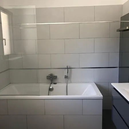 Recente Avec Piscine Proche L'ile Rousse *