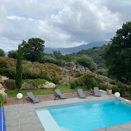 Recente Avec Piscine Proche L'ile Rousse וילה