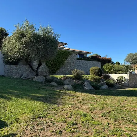 Recente Avec Piscine Proche L'ile Rousse וילה