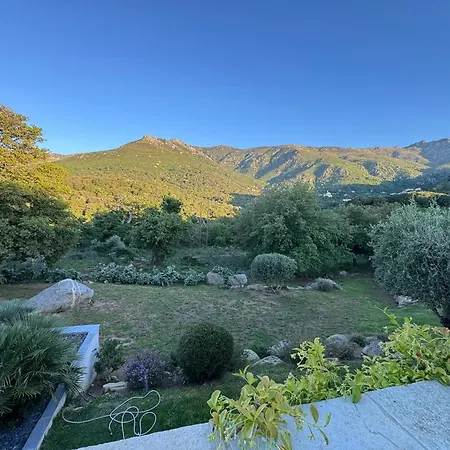 וילה Recente Avec Piscine Proche L'ile Rousse Ville-di-Paraso