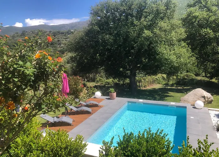 Recente Avec Piscine Proche L'ile Rousse 빌라 *
