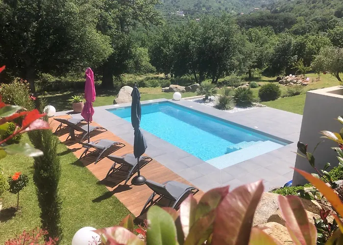 Recente Avec Piscine Proche L'ile Rousse 빌라 *