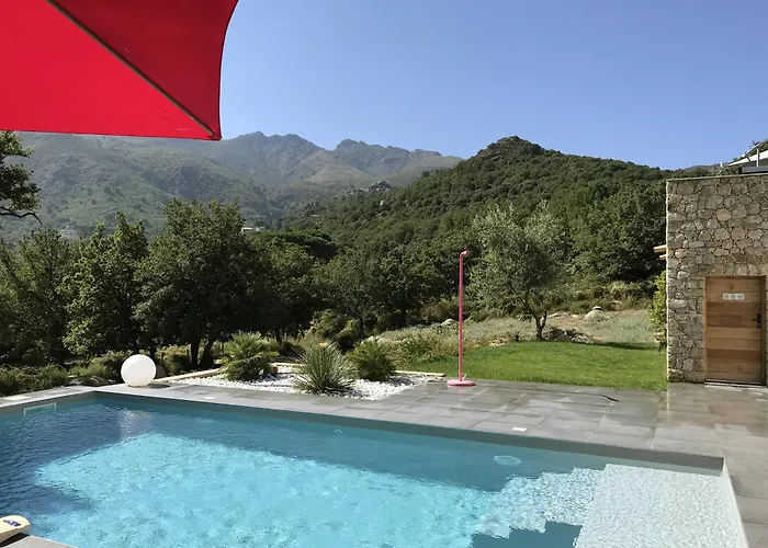 Recente Avec Piscine Proche L'ile Rousse 빌라 *